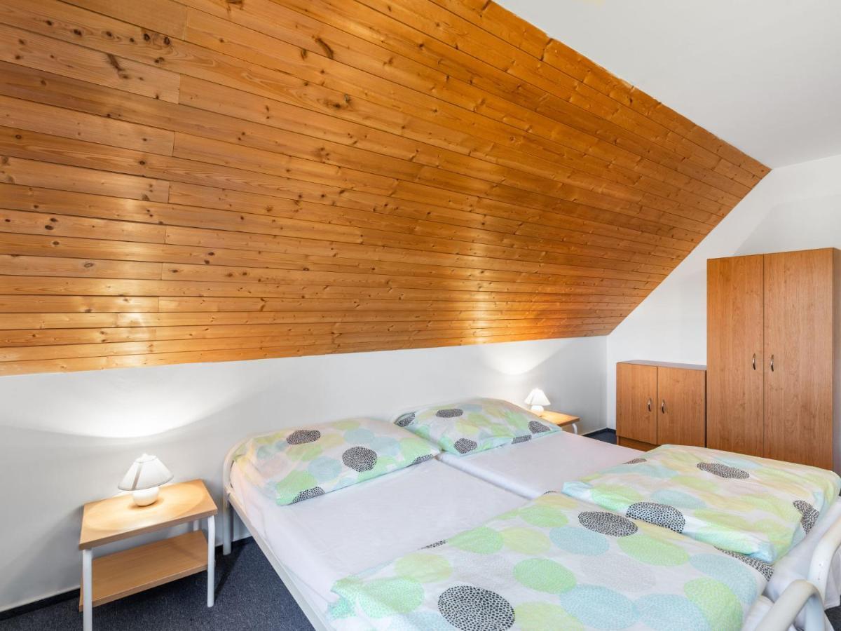 Holiday Home Holiday Hill 33 By Interhome Cista  Exterior photo